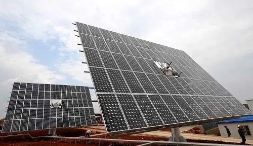 中國十三省最大光伏電站在這里！欽州康熙嶺的光伏電站能排上號了嗎？