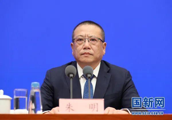 國家能源局：大力發(fā)展光伏發(fā)電、風電等可再生能源；多管齊下解決消納問題